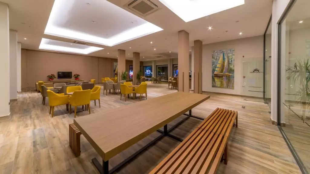 هتل جولیان مارماریس